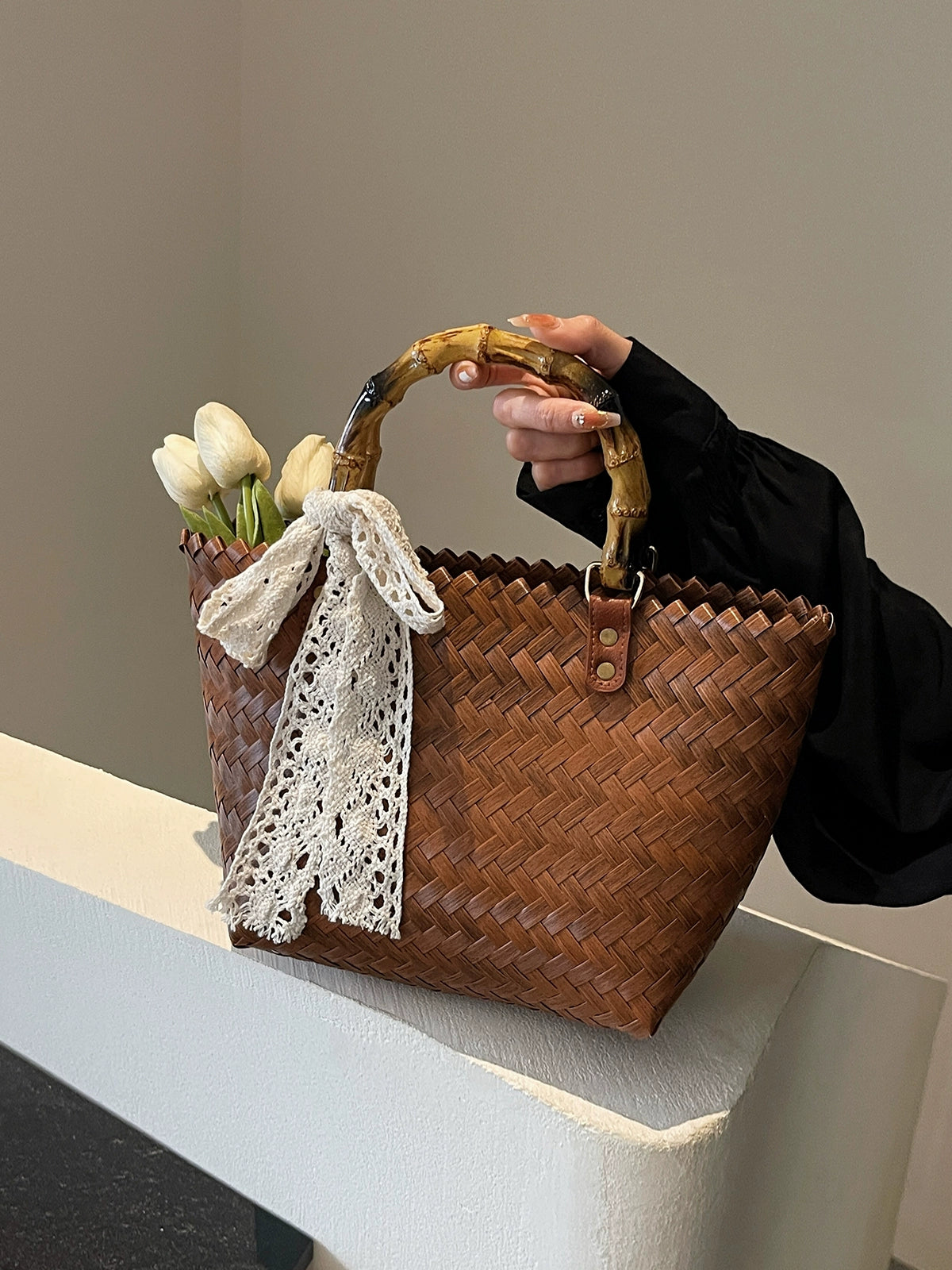 Women's Beach Bag Fashion Commuter Straw Woven Bag