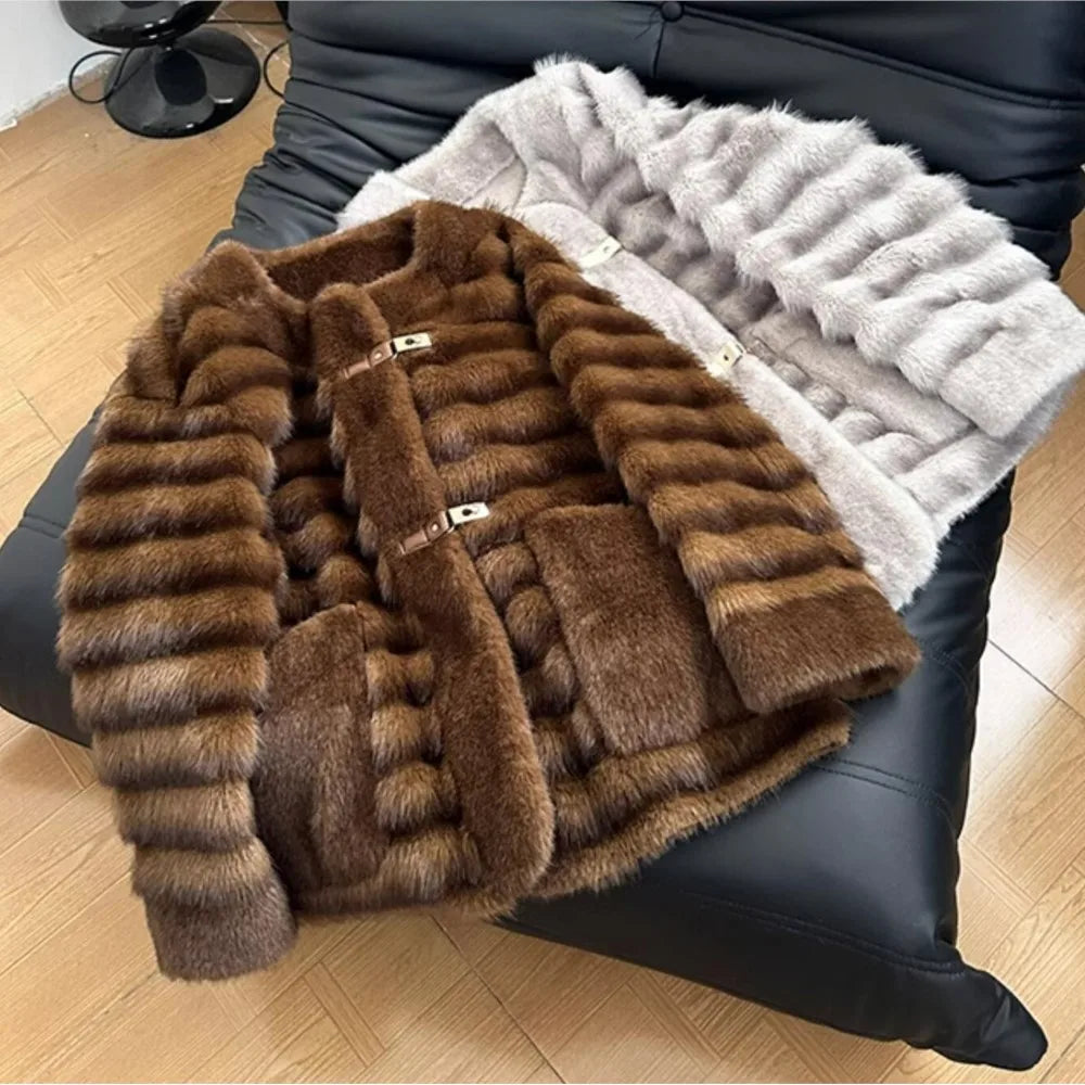 Winter Contrast Color Brown Horizontal Strip Faux Mink Fur Coat Women O neck Front Buckle Buttons Loose Thick Short Outerwear