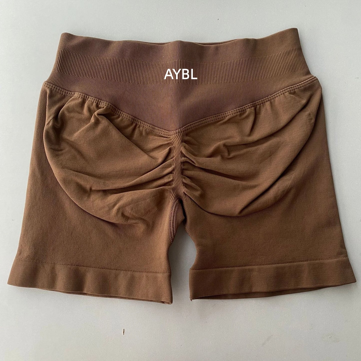 Fashion Shorts Low Waist Seamless Yoga Shorts Scrunch Bum Gym Shorts Women Workout Biker Stretch Fitness Shorts