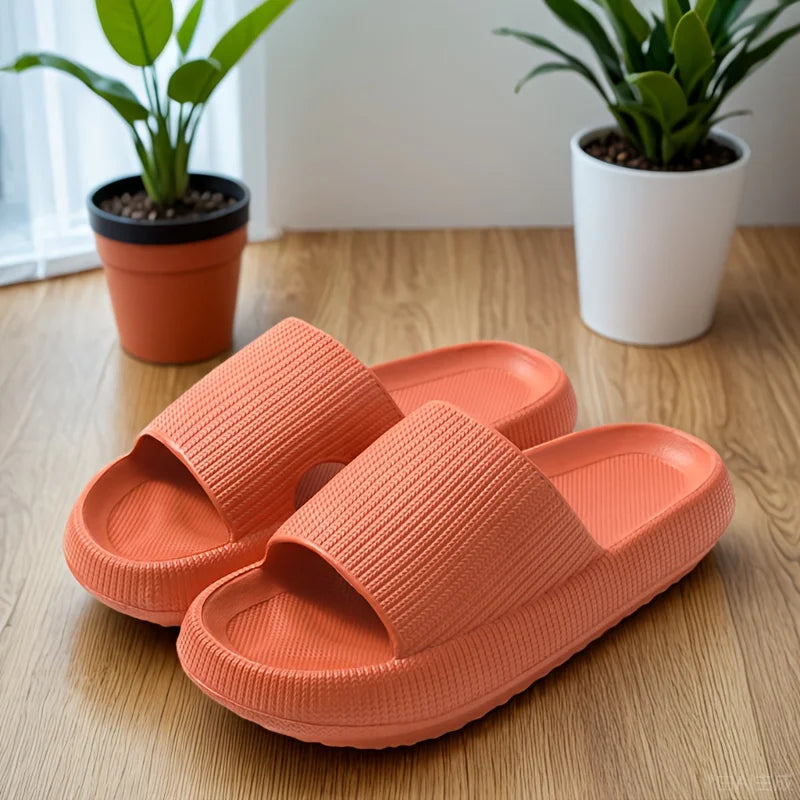 Men's Thick Bottom EVA Indoor Home Slippers Anti-Slip Suitable for Outdoor Wear Comfortable Home Slippers for Men