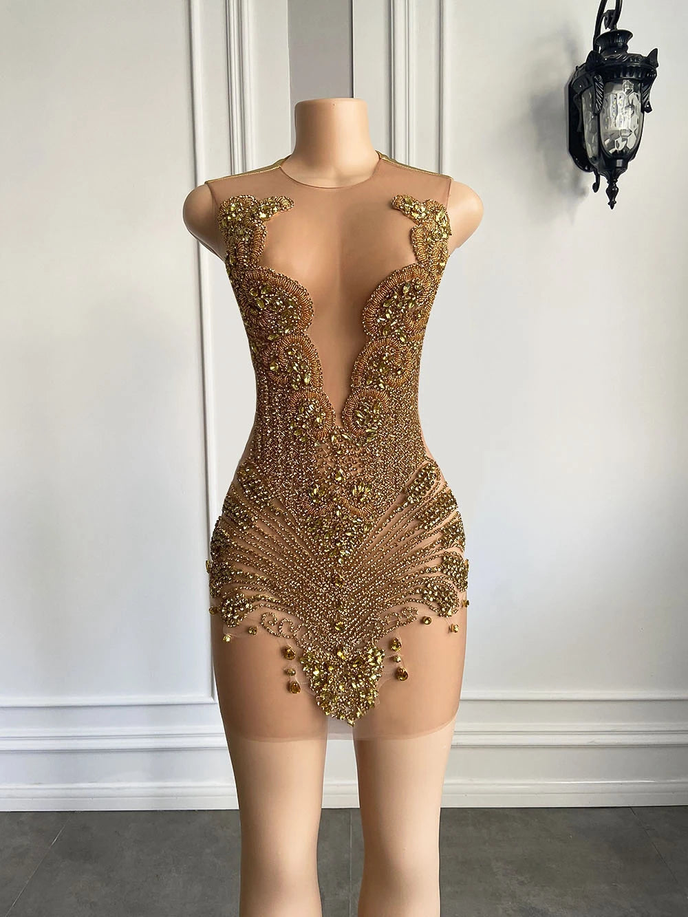 Sexy Sheer See Through Black Girl Short Prom Dress Golden Diamond Luxury Beaded Crystals Women Cocktail Party Gowns For Birthday
