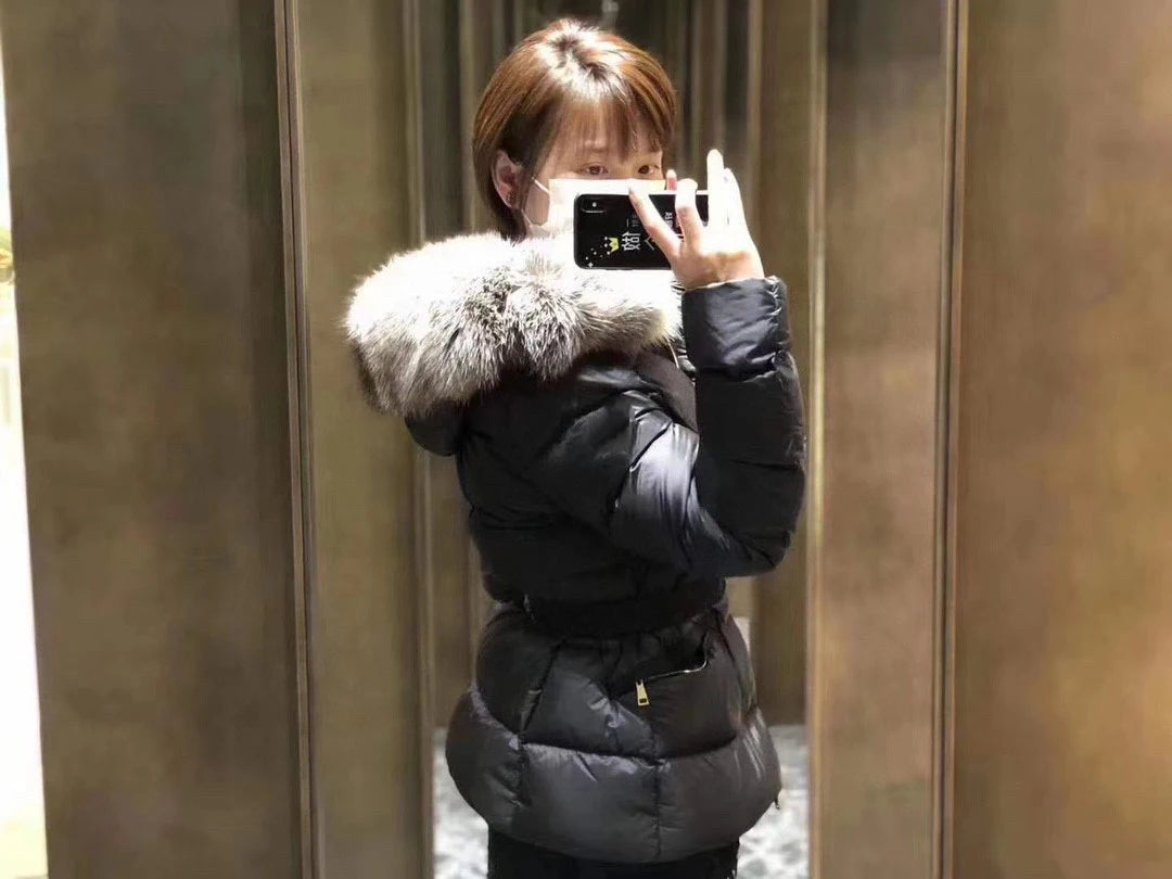 Fox big fur collar hooded Women's winter down jacket Classic model white duck down filling waist belt Slim short women's jacket