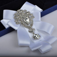 Korean Fashion Ribbon Bowtie Brooches Rhinestone Crystal Men's Shirt Necktie Collar Pins Luxury Wedding Brooch Accessories