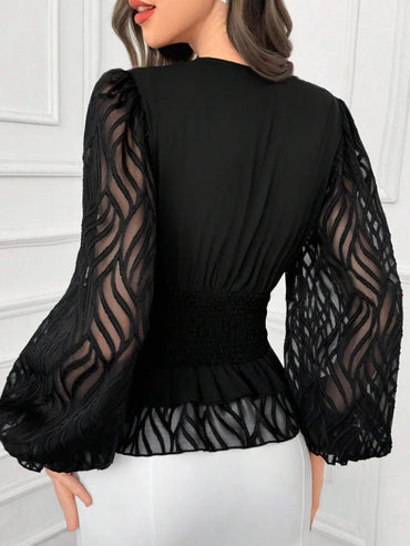 Women's Elegant and Fashionable V Neck Lantern Sleeve Waist Shirt