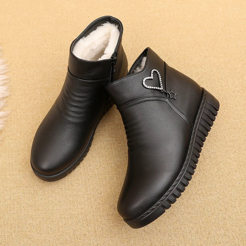 Fashion Winter Women Genuine Leather Casual Ankle Boots Female Thick Plush Warm Snow Boots Mother Waterproof Non-slip Booties