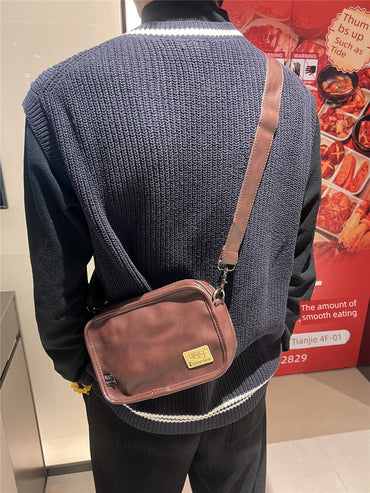 New Minimalist Fashion Men Shoulder Bag Casual Youth Ins Internet Celebrity Crossbody Bag Trendy Soft Leather Phone Holder for Backpack
