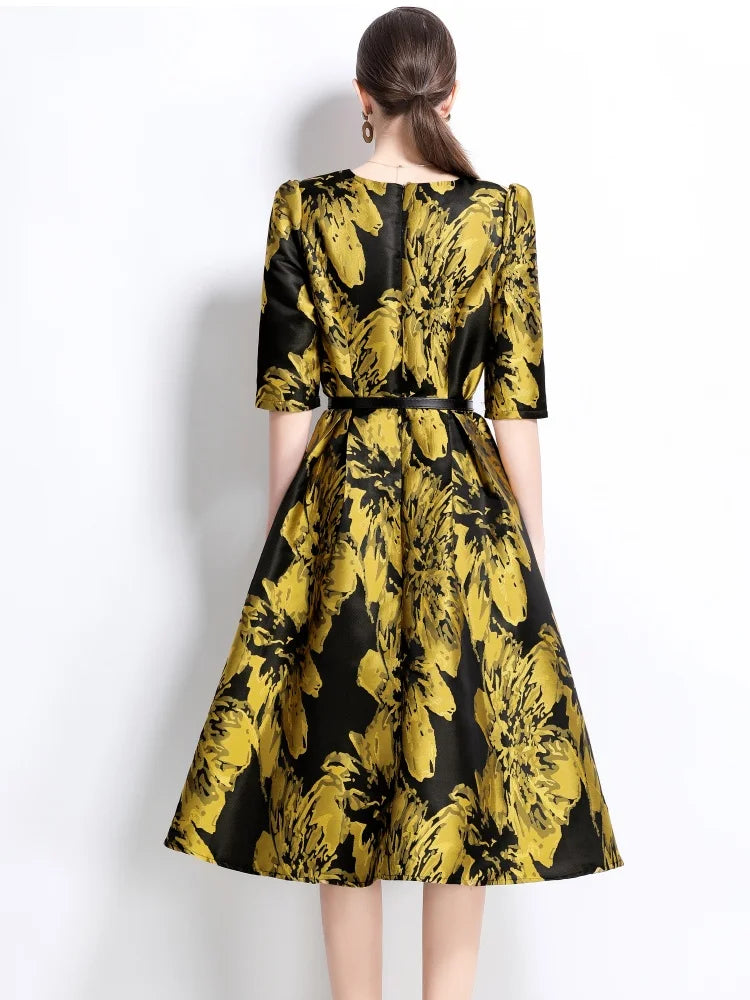 New Spring  French Temperament Elegant Jacquard Exquisite Dress Women's O-Neck Half Sleeve Slim Waist Dresses