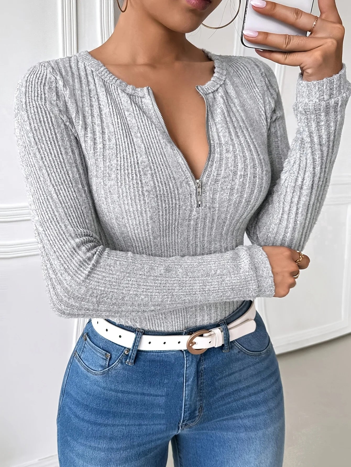 Women's ribbed plush texture slim fit half zipper decoration long sleeved solid color knitted top