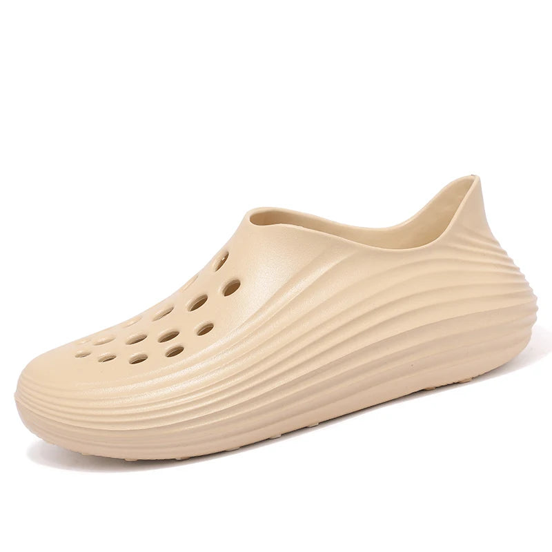 2025 Fashion single size gradient hole garden shoes outdoor beach casual shoes comfortable soft sole fashion sandals
