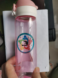 Personalized Water Bottles Portable Outdoor Sports Safety Plastic Drinking Milk Cup 520ML Birth Gifts Customized Logo Leak-proof