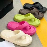 Women's Classy Flip-Flops with Poop Feeling, Female Internet Celebrity Eva Summer Outer Slippers for Couples, Thick-Soled Non-Slip Couples, Soft-Soled Flip-Flops for the Beach