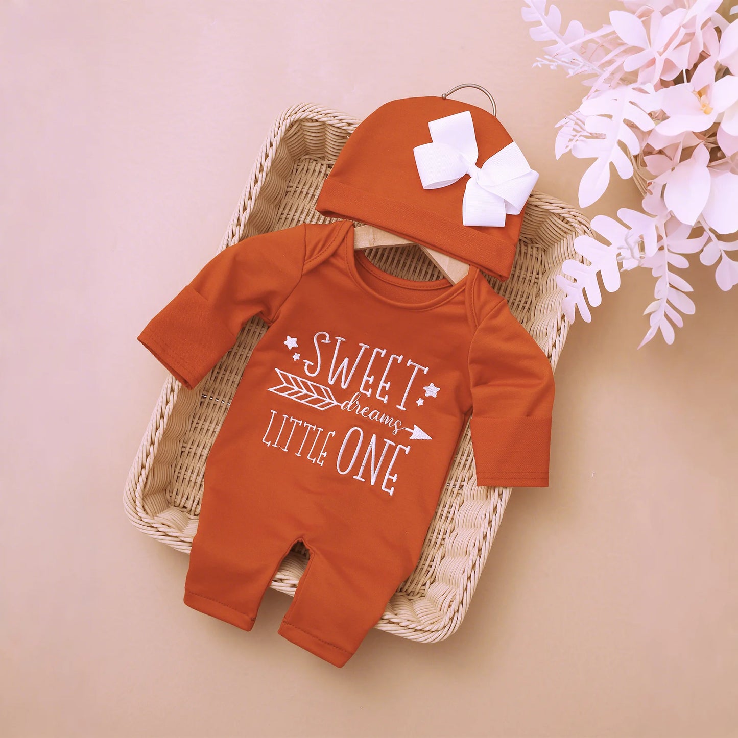 Ylsteed Newborn Photography Romper Jumpsuit with Bow Hat 'Hello World' Embroidery Infant Props for Coming Home Outfit Baby Gift