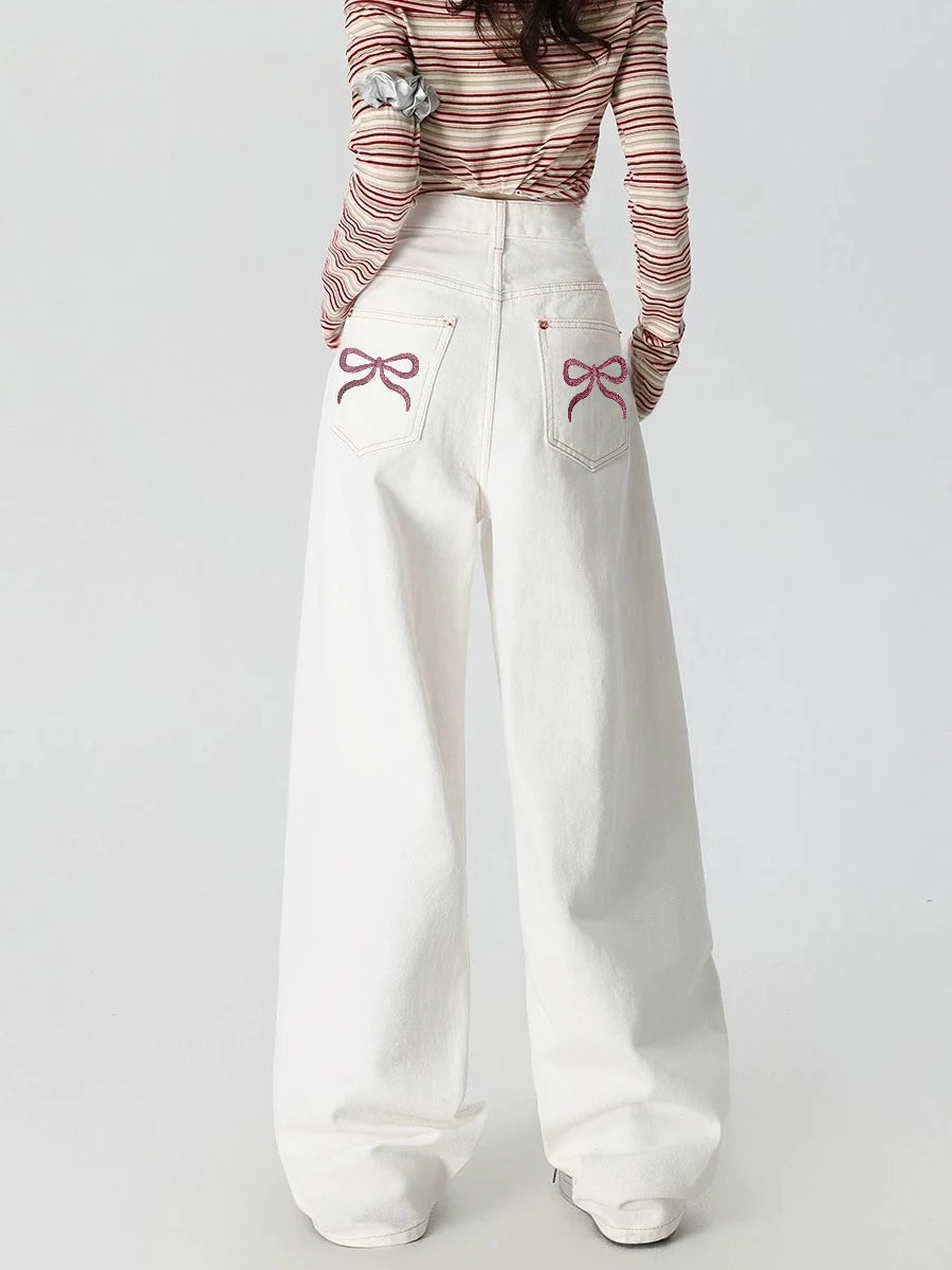White wide-leg jeans  new style for autumn 2025  Back pocket with bow embroidery  Loose fit   slimming and with good drape