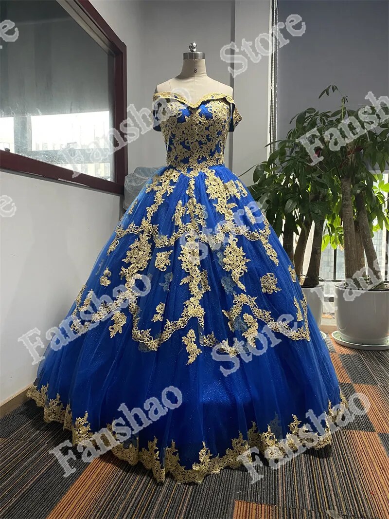 Delicate Off Shoulder Quincenera Sparkly Ball Gown Golden Appliqued Prom Party Robe De Soiree Celebrity 15 Ans Vestidos Fiesta