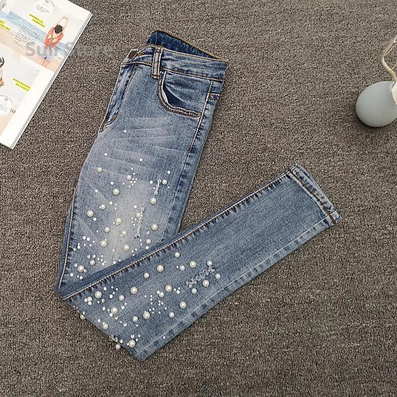 European Station Beaded Jeans Women's Summer 2025 New Versatile Ripped Elastic Skinny Small Foot Nine-point Pants