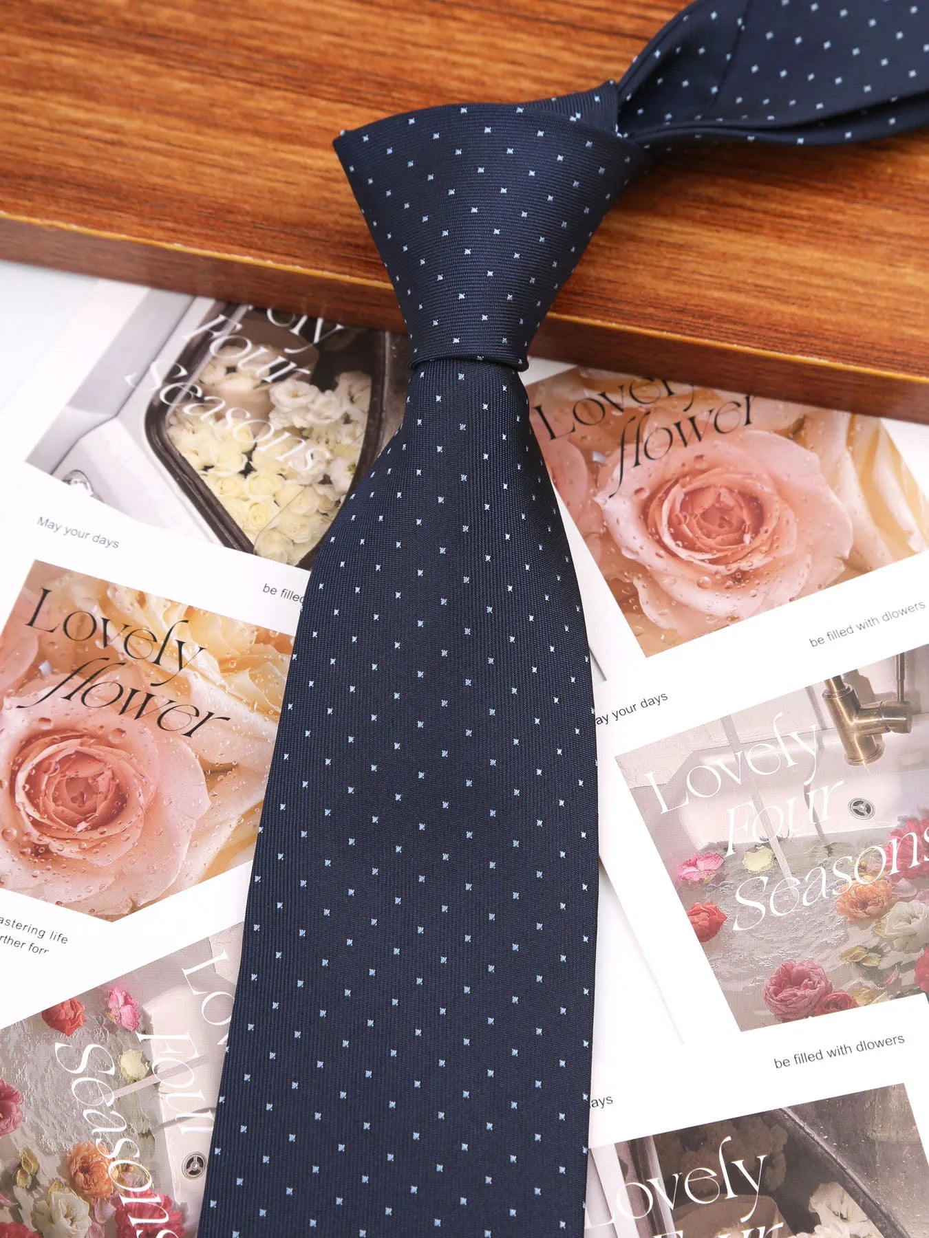 7.5/8CM Man Thin Tie Striped Necktie Men Business Formal Wedding Tie Navy Blue Black Neck Ties Fashion Shirt Necktie Accessories