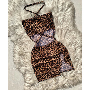 Elegant And Fashionable Women's Sexy Leopard Print Mini Dress Strapless Sleeveless Hollow Bag Hip Sexy Summer Holiday Dress