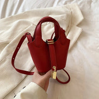 Ladies Handbag Female Bucket Bag Basket Shoulder Bag Travel BagLeather Bucket BagLarge Soft Leather Tote with Lock Daily