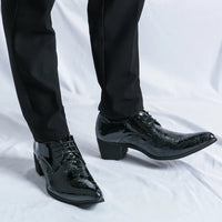 Hot Selling Gold Men's Chelsea Shoes Europe America Pointed Dress Shoes Trendy New Men's Formal Shoes Parties Free Delivery