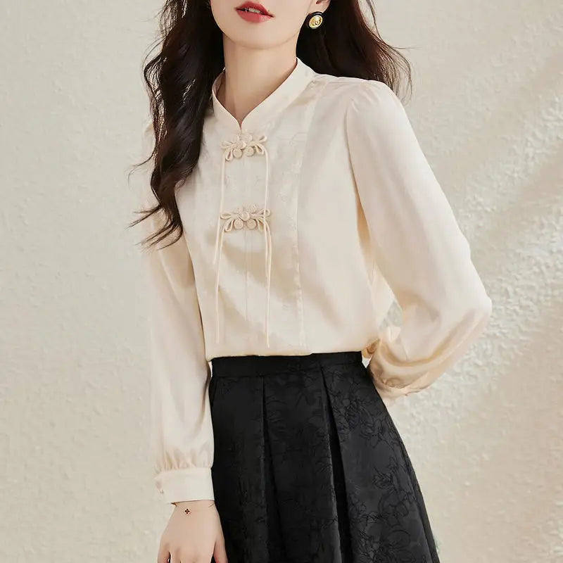 Early Spring Tops for Women Shirts for Spring Wear 2025 New French Temperament New Chinese Puff Sleeve Cardigan