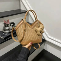 Ladies Vintage Handbag Luxury Designer Diaper Bag Elegant Leather Tote Large Capacity Stylish Crossbody Messenger Bag