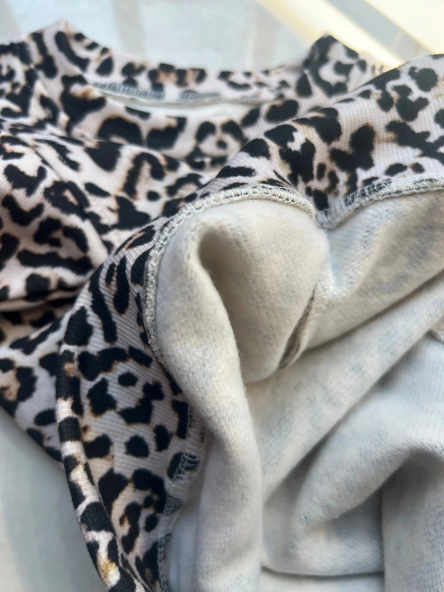 kids sweatshirts aw25  boys girls cute polo sweaters child teen cotton tops outwear clothing