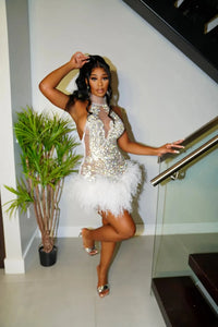 Sexy Crystals Short Mini Black Girls Prom Dress Women Birthday Party Gowns Cocktail Dresses See Through White Feather Homecoming
