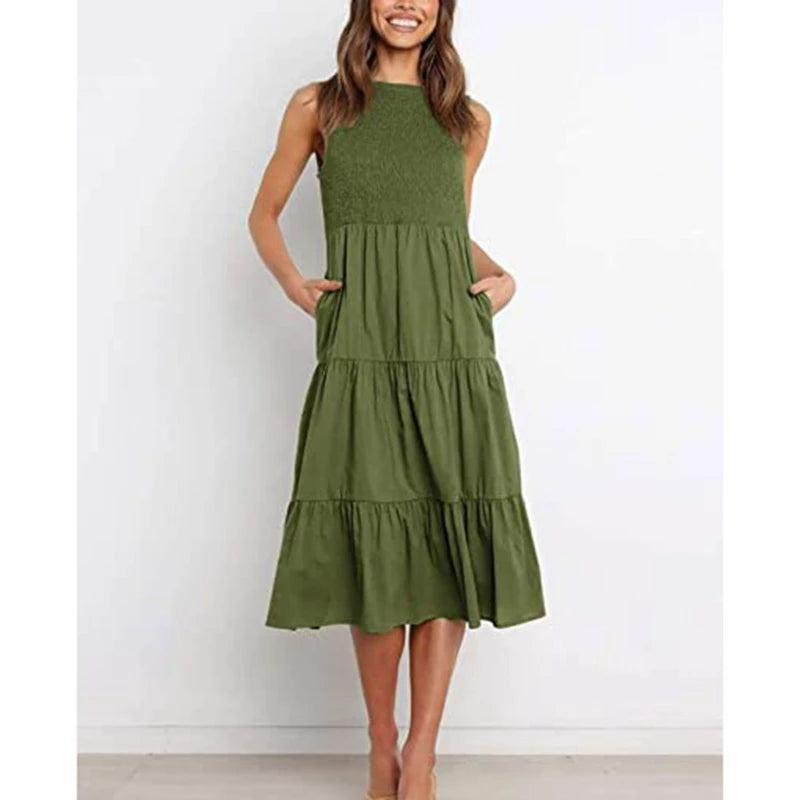2023 Women Casual Sleeveless Dress Summer Outfits Smocked Tiered A-Line Large Swing Sundress Elastic Waist Solid Color Y1QD