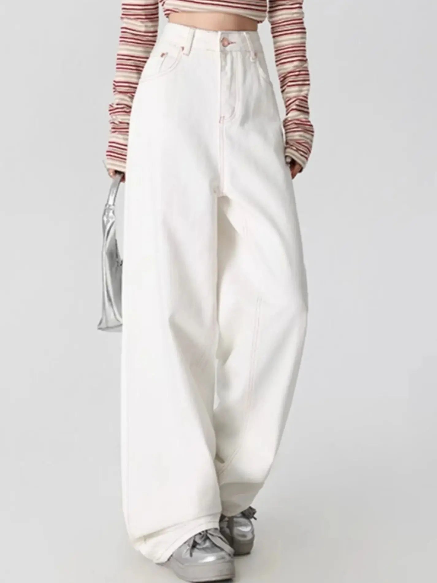 White wide-leg jeans  new style for autumn 2025  Back pocket with bow embroidery  Loose fit   slimming and with good drape