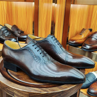 Luxury Men's Oxford Leather Dress Shoes Lace-Up Casual Business Fashion Carved Shoes for Wedding Party Office Higher Quality