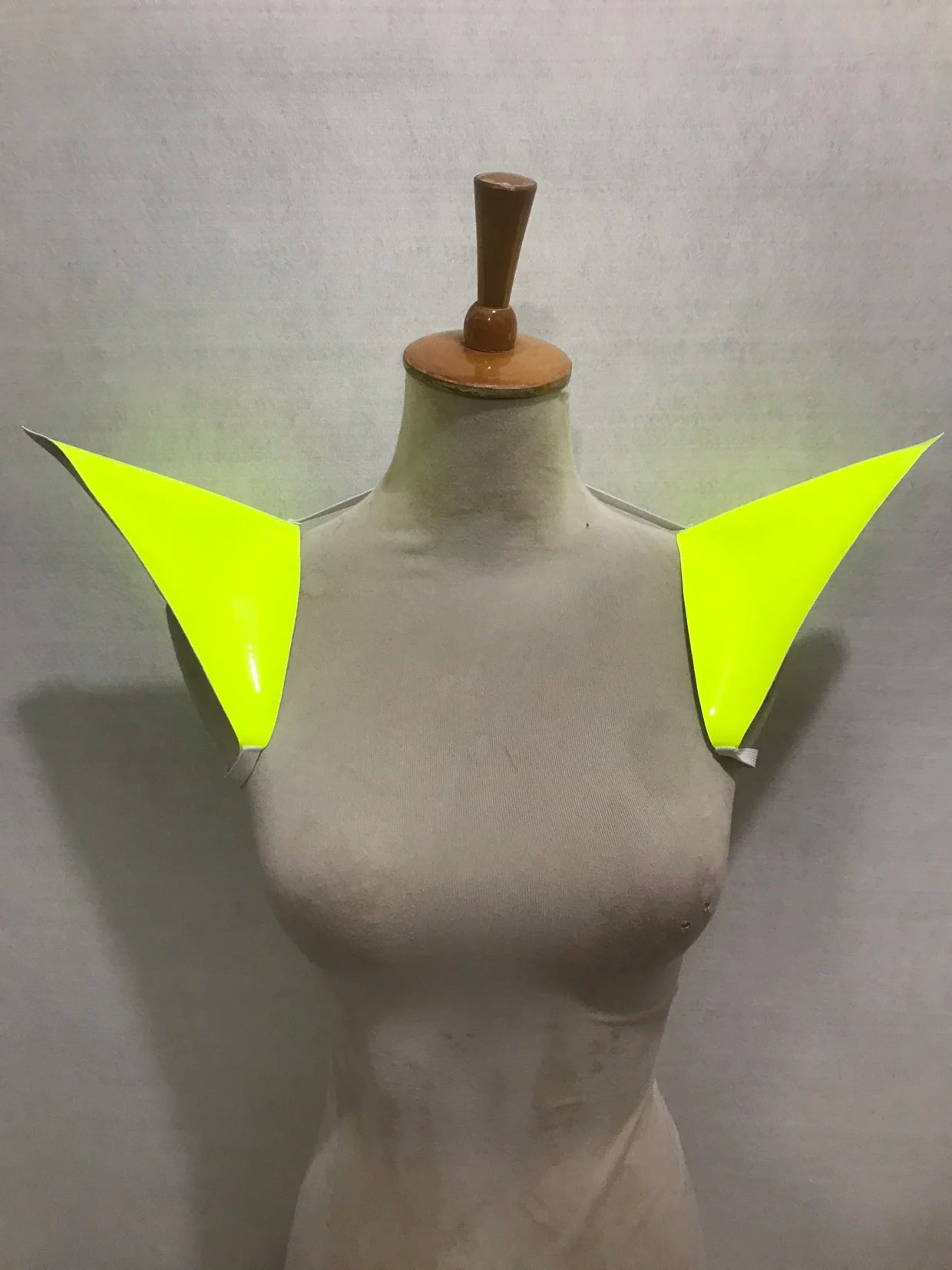 Fluorescence Yellow Laser Flying Shoulder Pads Skirt Women Performance Jazz Dance Clothing Bar Nightclub DJ Gogo Dancer Costume
