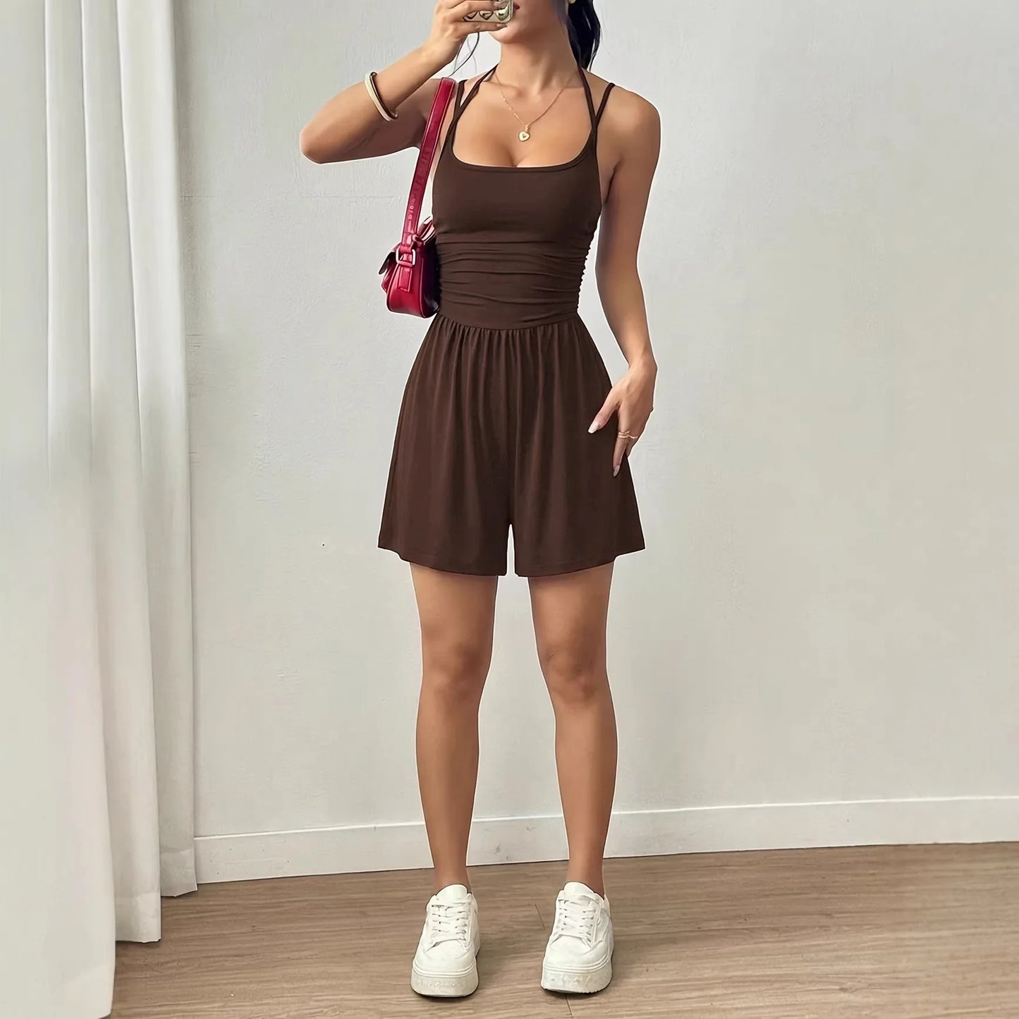 Spring And Summer Women's Fashionable Sleeveless Jumpsuit, Casual Adjustable Shoulder Strap Pleated Slim Short Jumpsuit