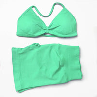 Seamless 2 Pieces Strappy Yoga Halter Bras Sets Scrunch Butt Sports Shorts Quick Dry Backless Gym Crop Tops with Pad Push Up Set