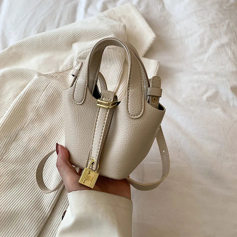 Ladies Handbag Female Bucket Bag Basket Shoulder Bag Travel BagLeather Bucket BagLarge Soft Leather Tote with Lock Daily