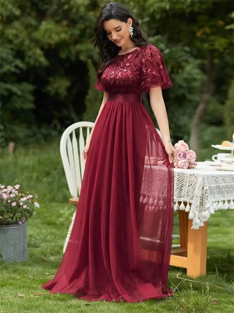 2023 New Women's Burgundy A-Line Sequin Mesh Leaf Maxi Prom Dress Sparkle Evening Dresses O-Neck Short Sleeve Long Dress