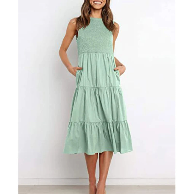 2023 Women Casual Sleeveless Dress Summer Outfits Smocked Tiered A-Line Large Swing Sundress Elastic Waist Solid Color Y1QD