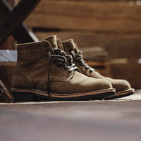 Men's Work Boots Spring American Style High Top Desert Boots Vintage Military Boots Mid Top Motorcycle Ankle Boots