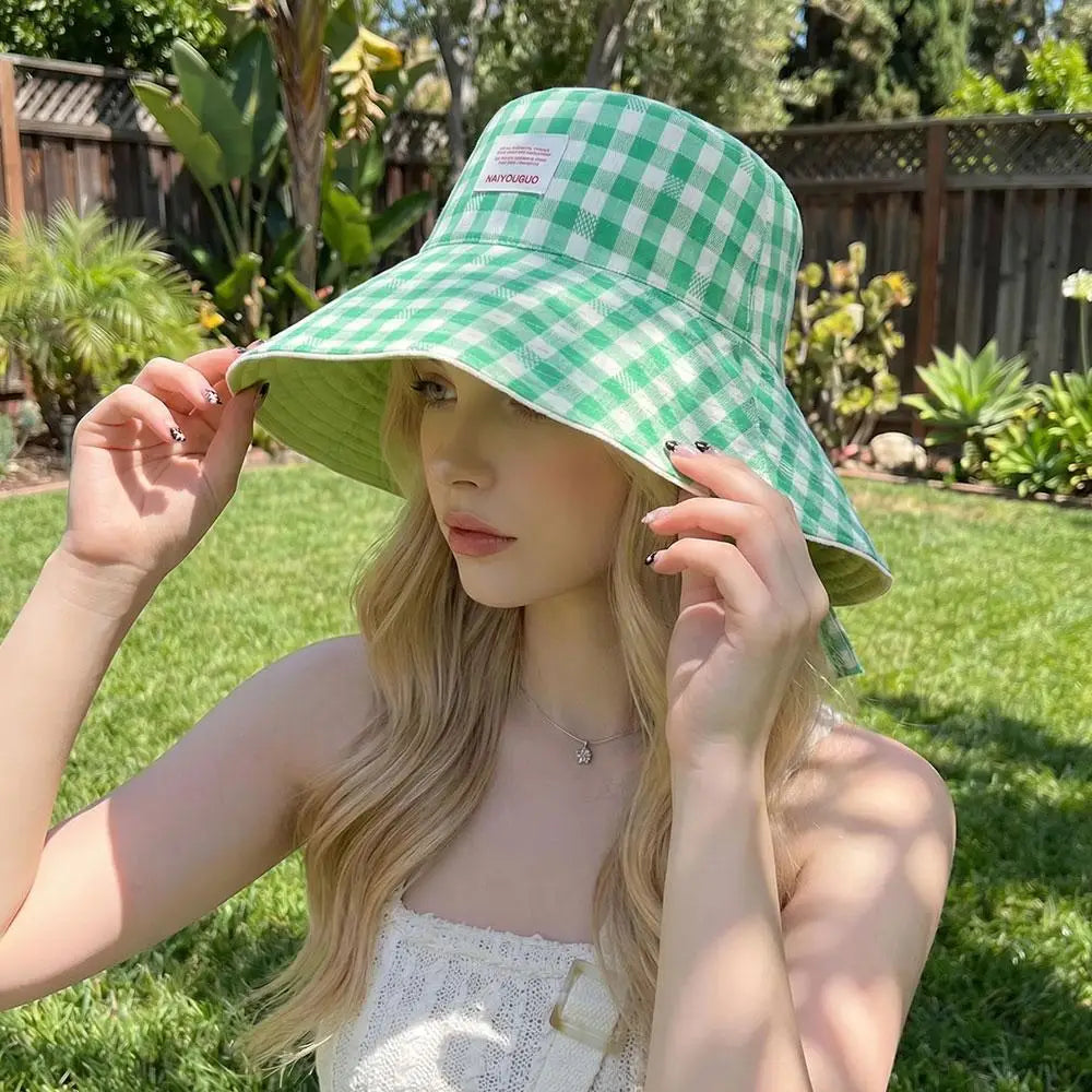 Sun Hats for Women Reversible Plaid Bucket Hat Wide Brim UV Protection Beach Hats Summer Travel Outdoor Foldable Sun Cap Fishing