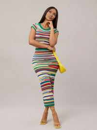 Multi-color rainbow-striped knitted round-neck short-sleeved dress, suitable for various daily outfits, elegant and casual women