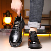 Retro Cow Leather Men's Dress Shoes New Designer Solid Color Platform Shoes Men Fashion Casual Soft-soled Wedding Shoes Male