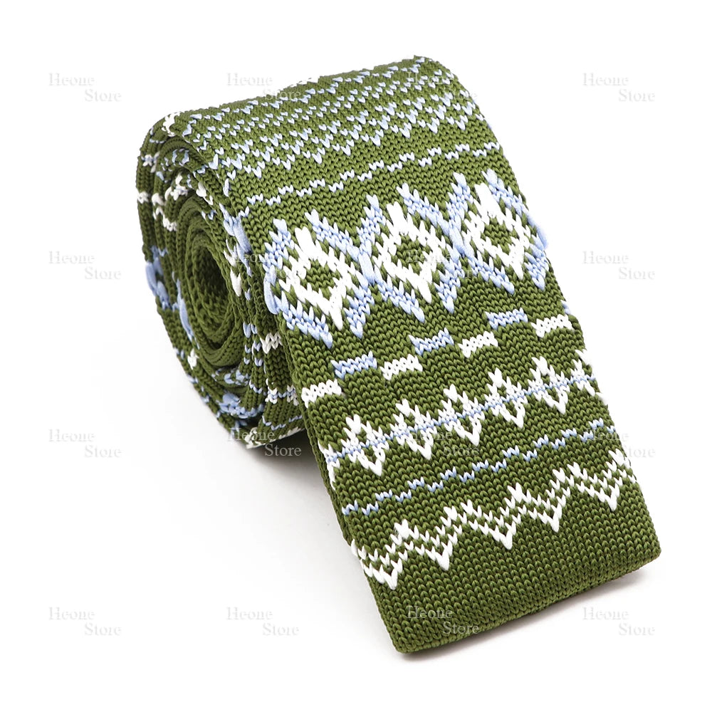 Novelty Chic Knitted Ties For Men Women Red Green Grey Woven Necktie Plaid Geometric Pattern Skinny Slim Narrow Winter Cravat