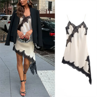 KONDALA Sexy Chic Black Lace Cami Tops Women V Neck Patchwork Sleeveless Y2K Girl Top Fashion 2025 Summer Fall Holiday Beach Top