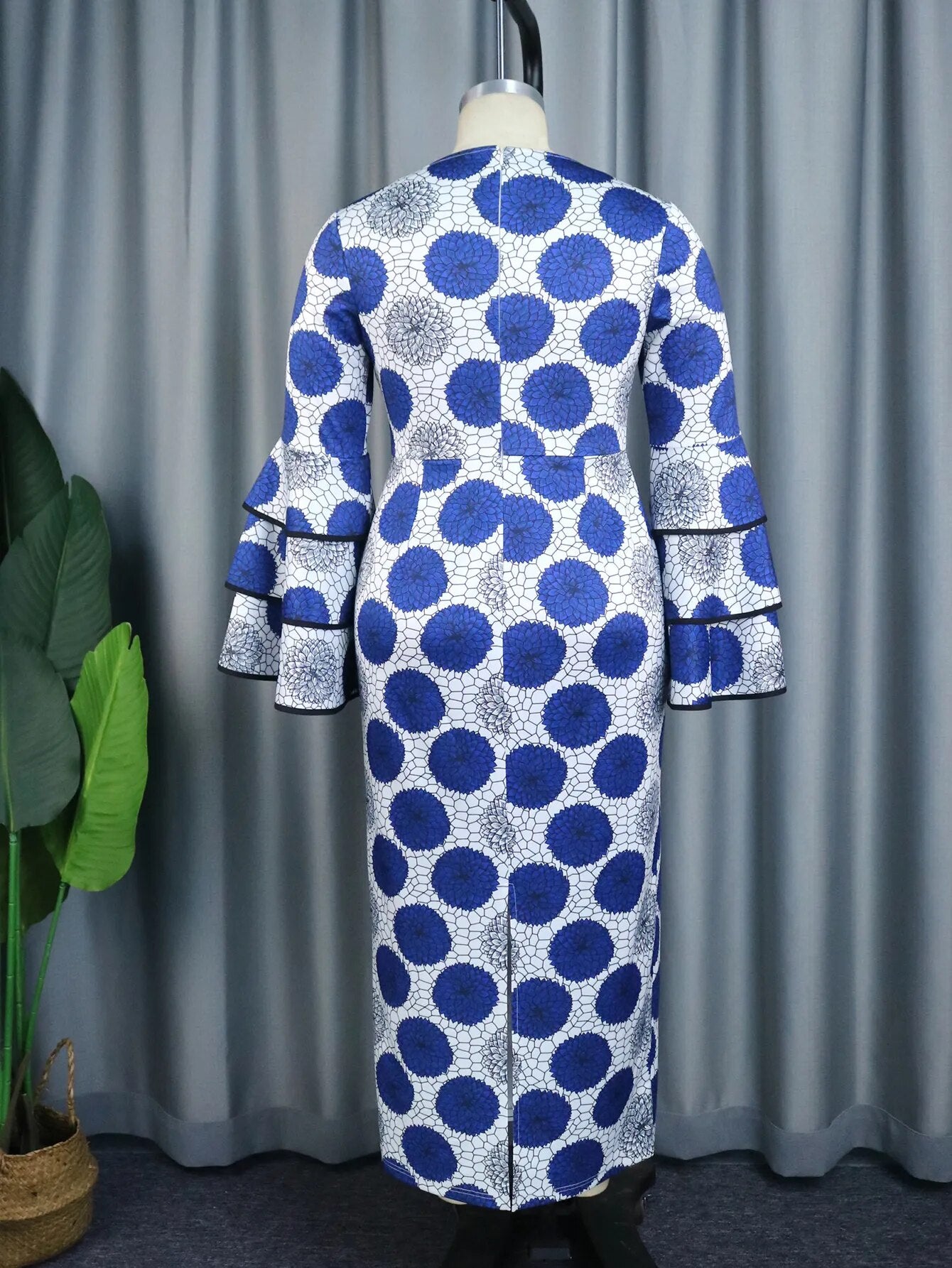 Blue Bodycon Dress V Neck Long Flare Sleeve Dot Printed Women Evening Birthday Party Outfits Large Size 4XL Gowns for Ladies