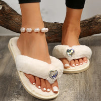 Women's Soft Sole Fur Flip Flops 2023 Autism Winter Heart Rhinestone Flat Heels Fluffy Slippers Woman Warm Plush Clip Toe Slides