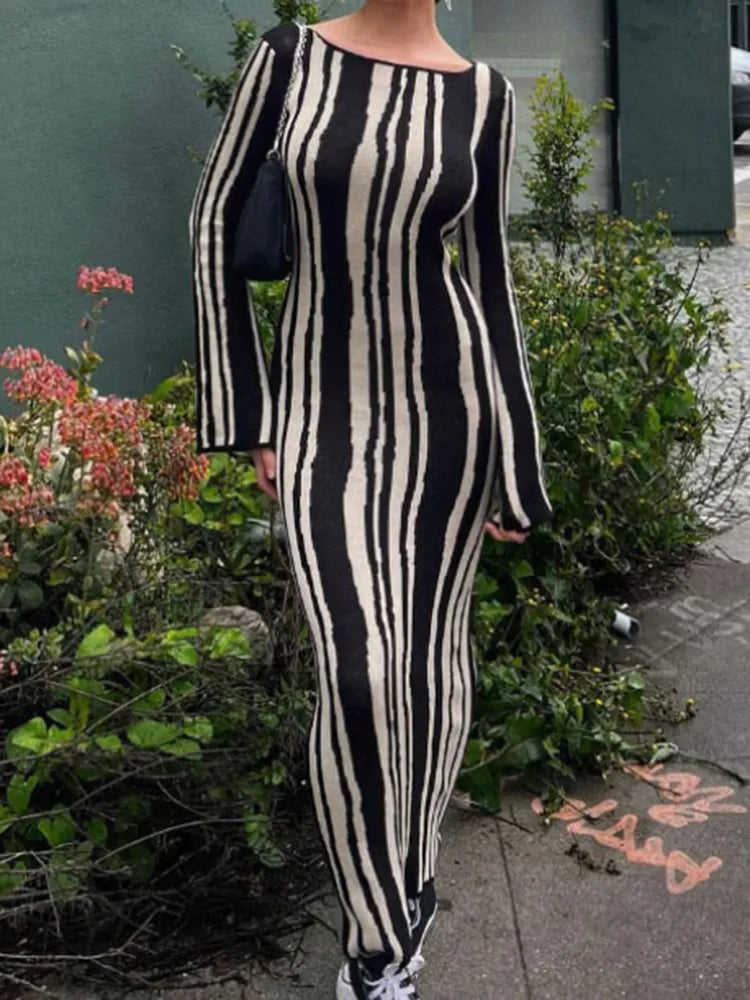 Stripe Knitted Dress Women Wave Long Dress Fashion Elegant Bodycon Dress Ladies Sexy Slim Flare Sleeve Dress Party Maxi Dress