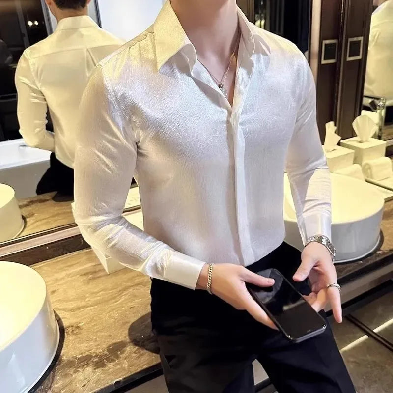 Men's Shiny Long-Sleeve Button-Down Shirt with Slim Fit