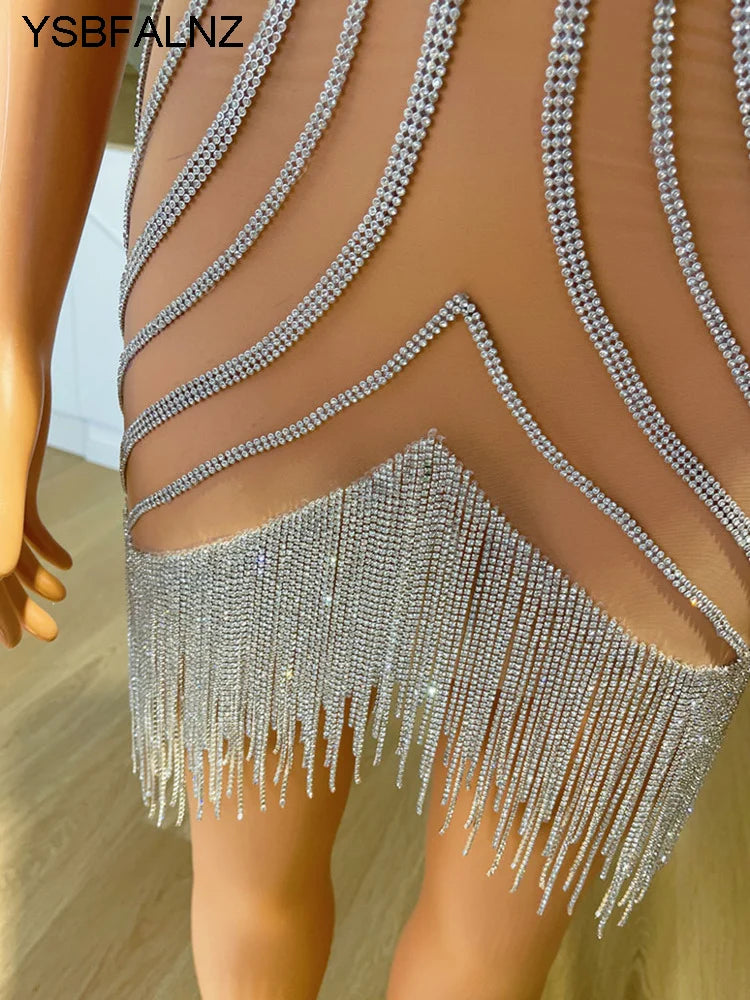 Women Summer Sexy Strapless Backless Beading Diamonds Crystal Tassel Mini Dress 2024 Elegant Evening Party Club Dress Vestido