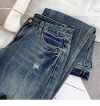 American retro low-waisted jeans female autumn new embroidery old casual fashion temperament slim Joker bell bottoms.