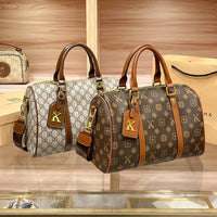 Ladies' Light Luxury Handbag 2025 New Spring Luxury Designer Fashion Retro Handheld Shoulder Bag Large Capacity Crossbody Bag