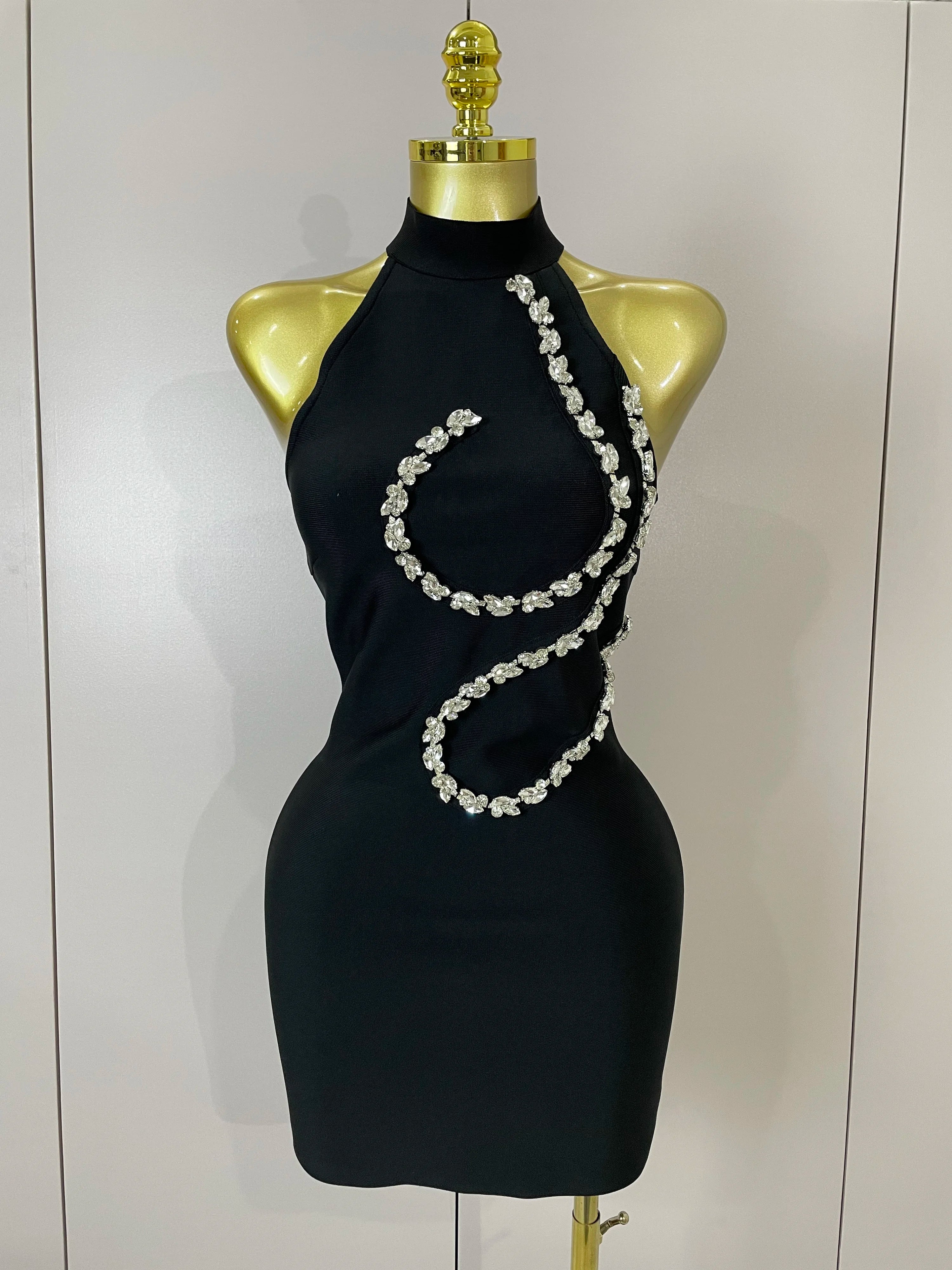 2025 New Arrived Shinning Crystal Sexy Off the Shoulder Bodycon Bandage Mini Dress Women Nightclub Party Celebrate Birthday Wear